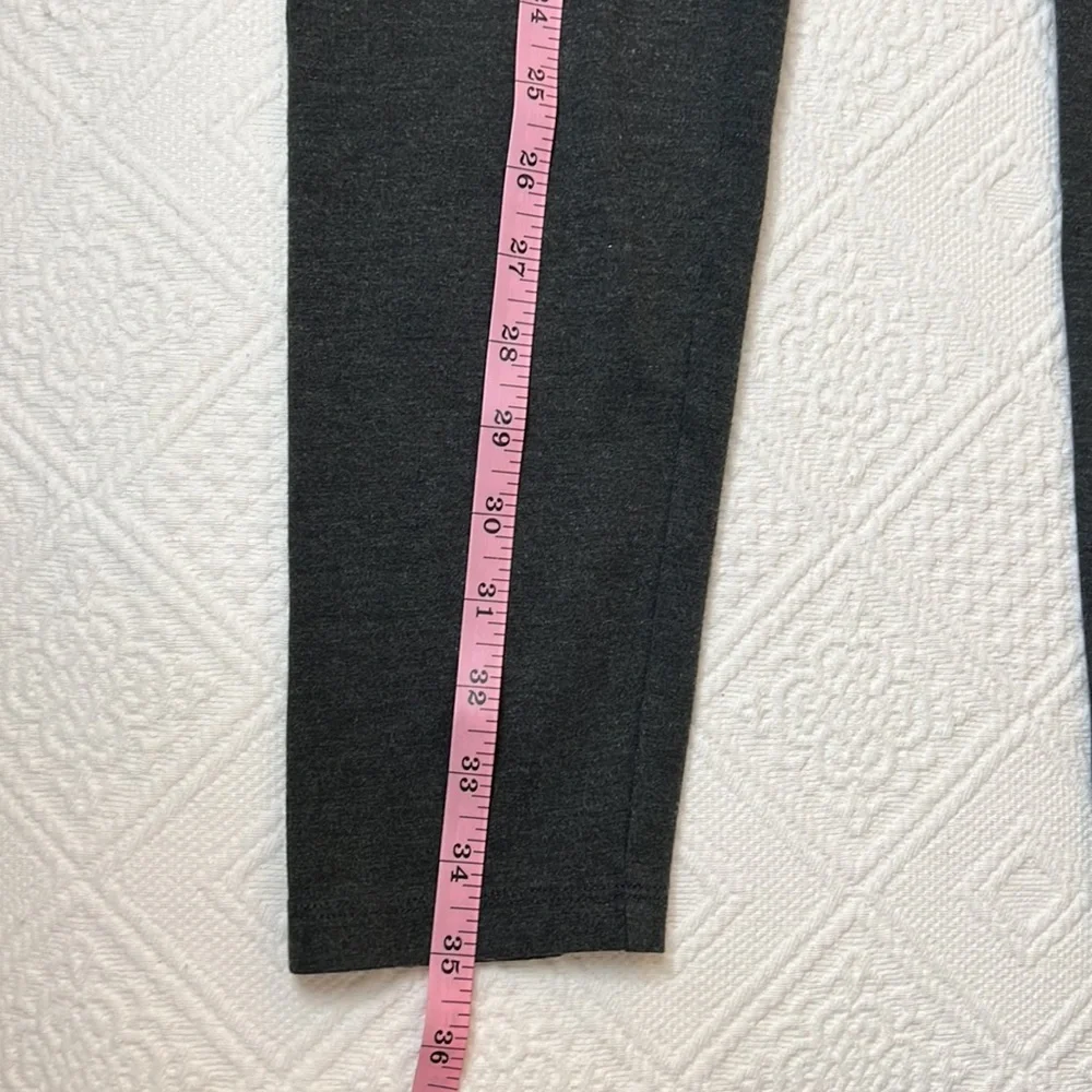 💥💥Grey Leggings Sz Medium - Picture 7 of 7